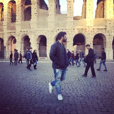 nmlgoel's profile picture. Instagram: nmlgoel; Snapchat: iamagoel