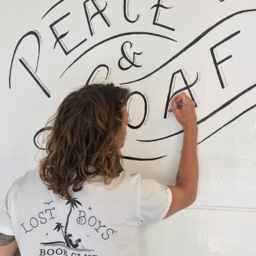 peteadamsdesign's profile picture. Freelance Designer, Letterer & Illustrator ⚡️ Fan of Surfing, Skating, lettering, Nikonos film cameras & books