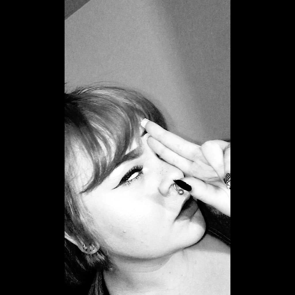 mariahnichole_3's profile picture. #blacklivesmatter sc:mariahnichole_3