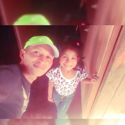 nelsondavidsal1's profile picture. 😍Te amo angie 😘