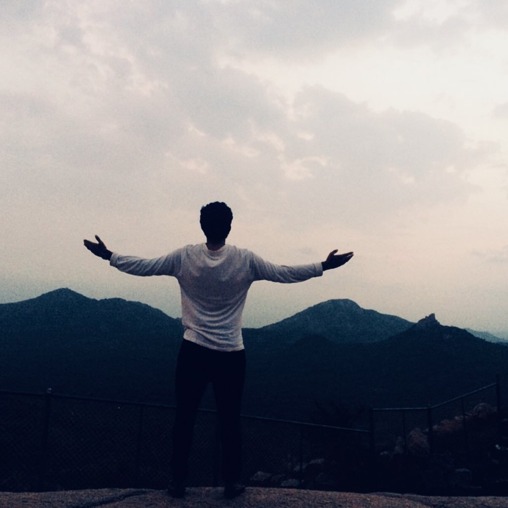 sancharapriyan's profile picture. യാത്രയിൽ ഒരൽപം  വിശ്രമം ട്വിറ്ററിൽ ആകാം എന്നുകരുതി....