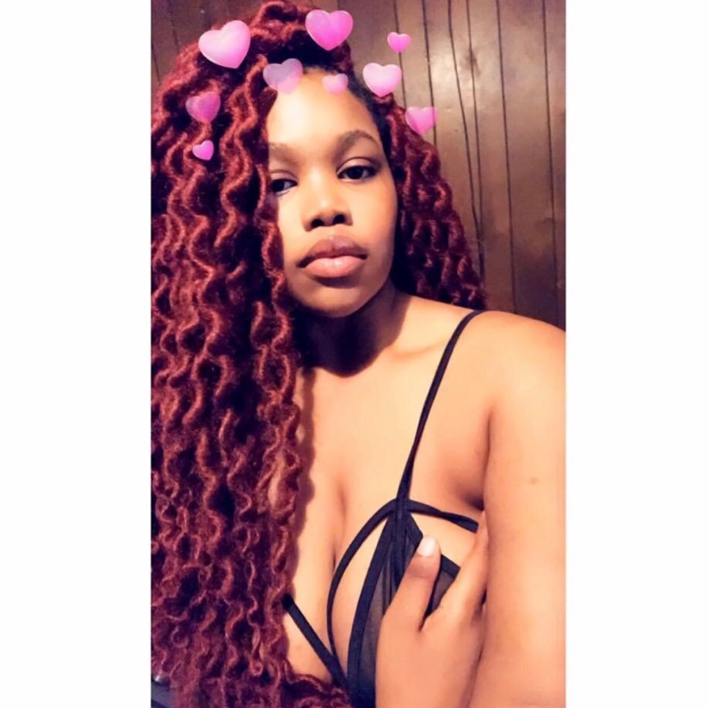 DM me for vids 👅💦 18+ only | Big Dicks 🍆| Freaky baby 🐱💦