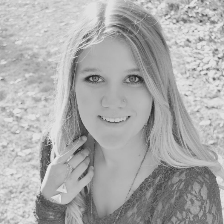 Haliesue2013's profile picture. Don't chase temporary happiness.