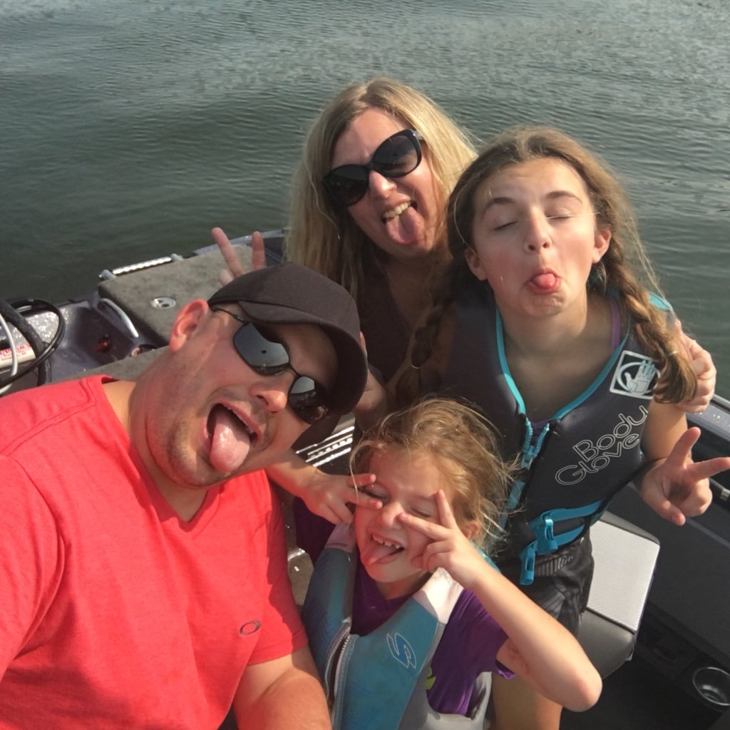 Mandy13891443's profile picture. 