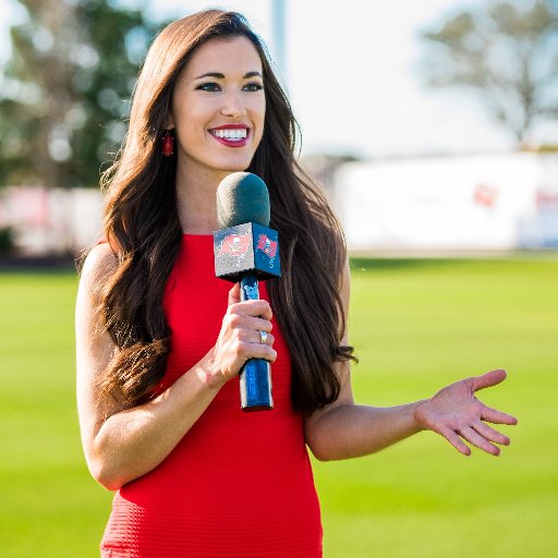 Tampa Bay Buccaneers Reporter, love Jesus, native Texan, #MizzouMade. Formerly w/ Walt Disney World, Washington Wizards, and Rams Instagram: @caseyreporting