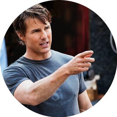 I love Tom Cruise♥ BIG FAN of TOM CRUISE. He followed me! I met him 2013/1/10. 2015/7/30. 2016/11/7. 2018/7/16 Only follow Tom Cruise. Sorry