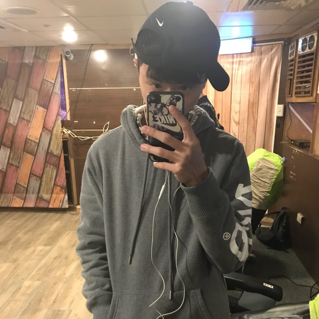 madimfnp's profile picture. 