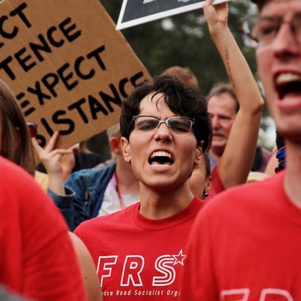 LizardWithABow's profile picture. The name's Elizabeth | She/Her | UPS Teamster | Freedom Road Socialist Organization