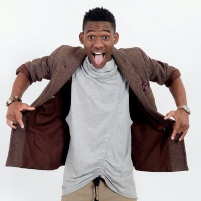 Drive Time Radio Host @skyzmetrofm | Events M.C | Events Planner | Brand Ambassordor | Vocalist | Writer | Voice over Artist |