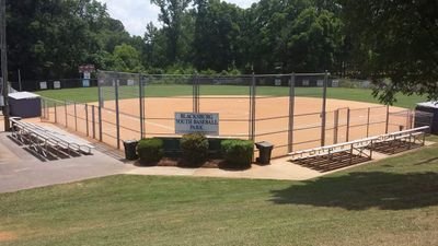 Local organization providing opportunities for youth to enjoy the sport of baseball