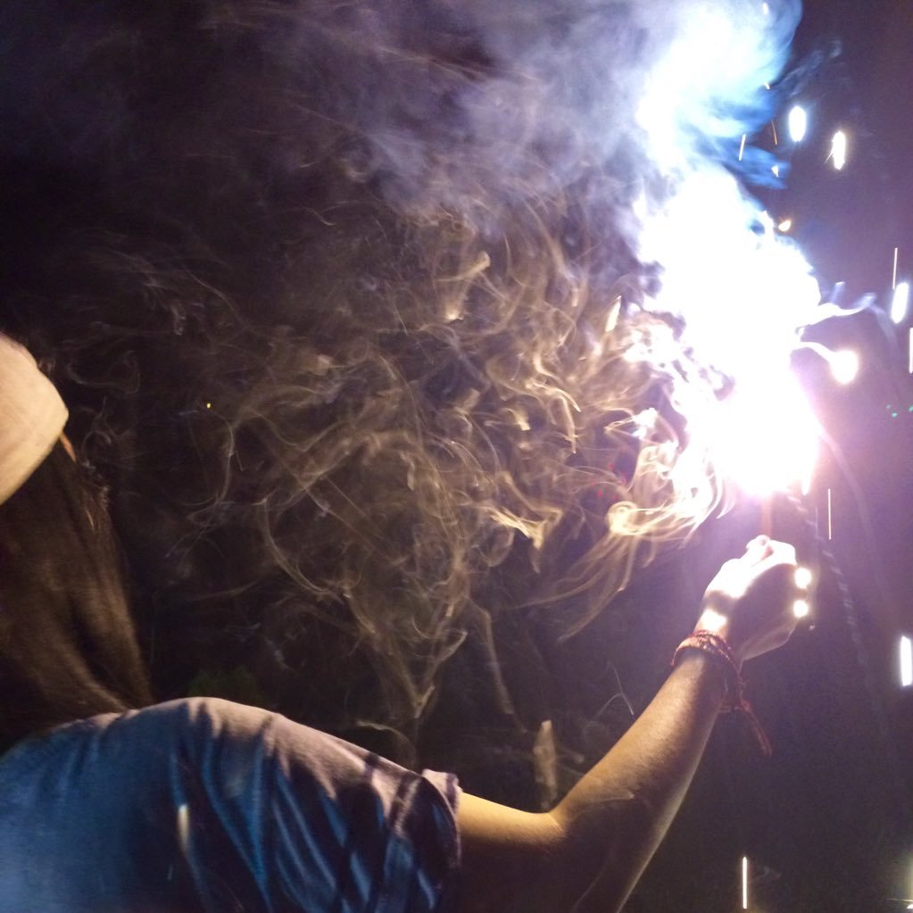 MCMartinezl_'s profile picture. 