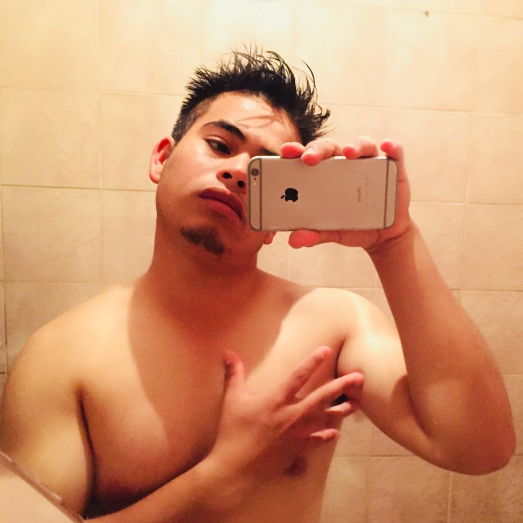 juanalv54851682's profile picture. 