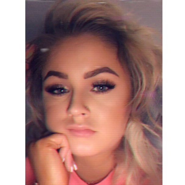 tttinytaylor's profile picture. 