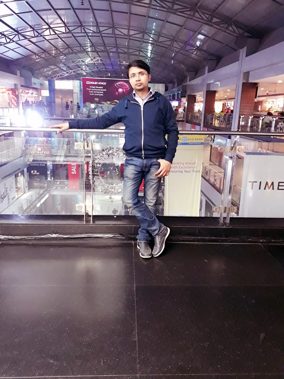 wrongrraj's profile picture. Journalist