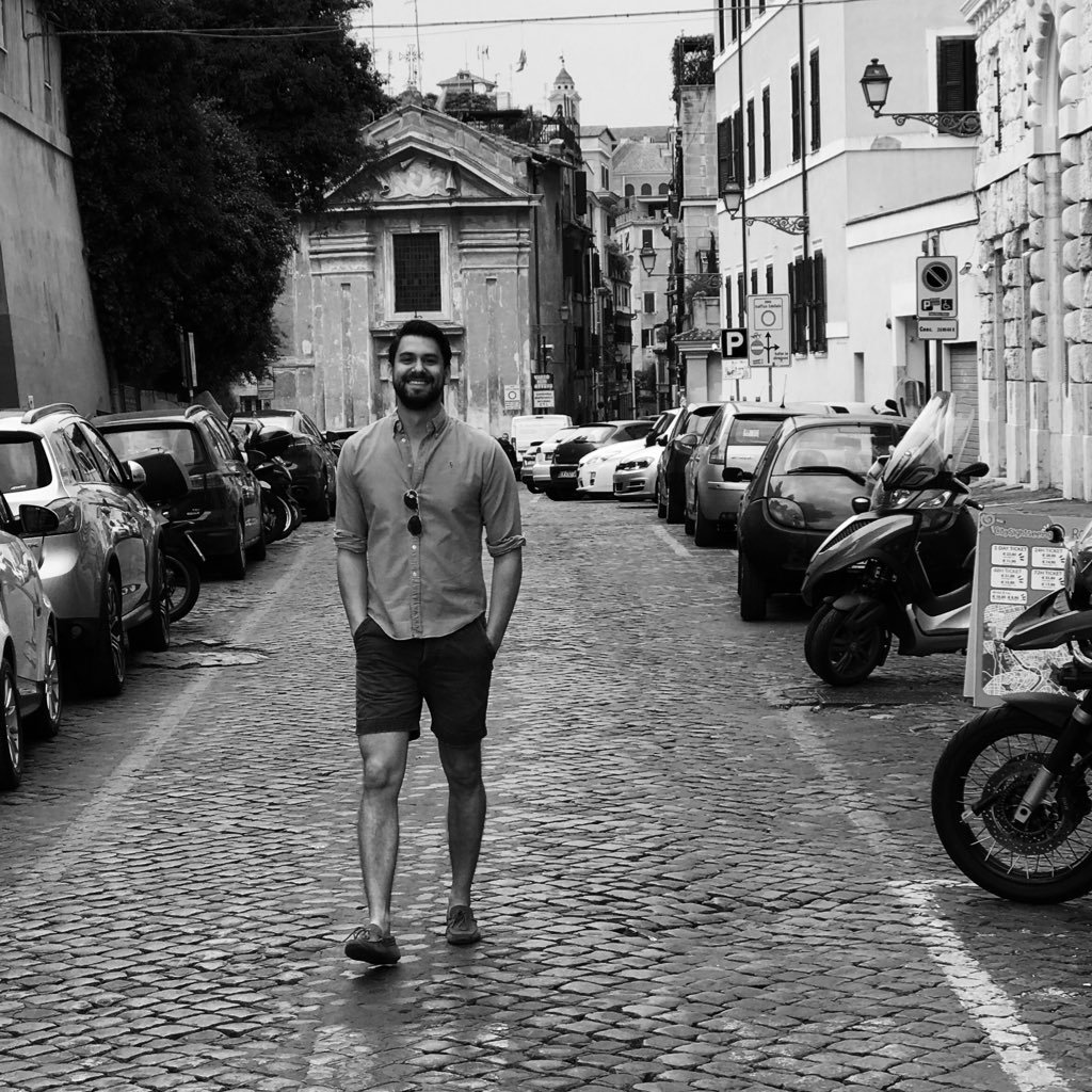 rhiml11's profile picture. Investor - Sales Director - #DACH #EUROPE #SDWAN #cybersecurity. #ecommerce #d2c #supplements #sports #mentalhealth