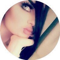 عشَقت رجلاً ♥جعلني فَتاه مدللـهّ.قد يكون هو سر كبريائي ولكن الأكيد انهُ مصدر سعادتي .فـ عفواً يارجال العالم لن تشَبهوا حتى ظلهّ ♥(الخااص ❌لأجله ♥)(وطني قلبهO₂♥)