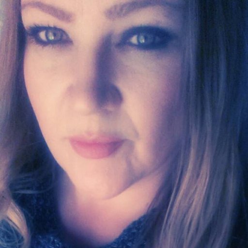 Sex, food & Rock n Roll!! Lover of music, good food & family. Men w/beards and tattoos...YES Please!! Passionate about life. Proud Southern girl! Rock DJ! xoxo
