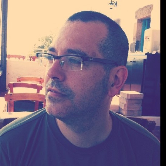 Acadèmic i escriptor. Autor de “L’animal que parla” (premi Ausiàs March de Gandia 2020) i “L’estranger a casa” (premi Miquel de Palol 2024). Compte personal.