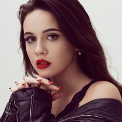 Conta oficial de fãs da Bea Miller em Portugal.
Aqui irás obter informações da tua cantora favorita.