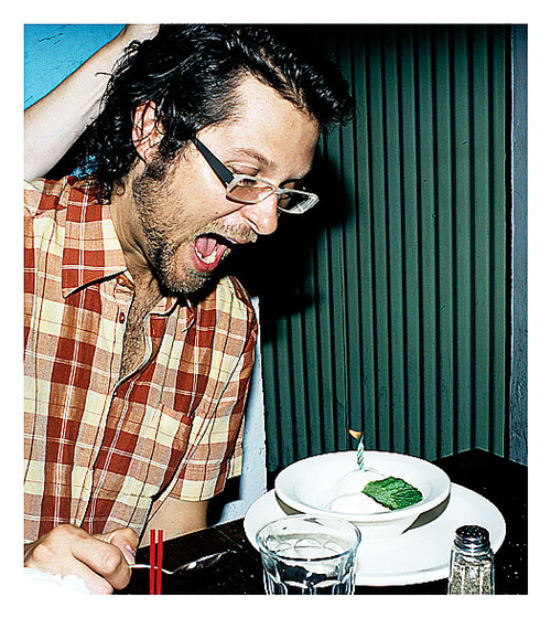 robertskoro's profile picture. Anthropologist, Musician, Eater