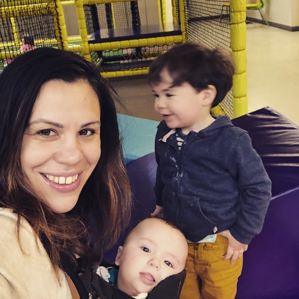 A blog exploring ways to look and feel good in pregnancy and motherhood. Edited by @livelikeavip's Zoe Griffin with toddler Rory and baby Isabella.