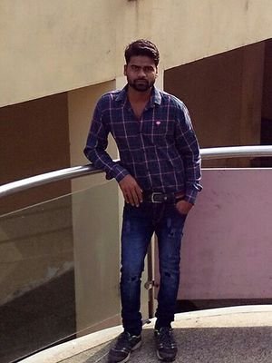 RajKuma55875181's profile picture. "Kam chhota bada nahi hota our kam se badkar  koi dharm nahi hota"