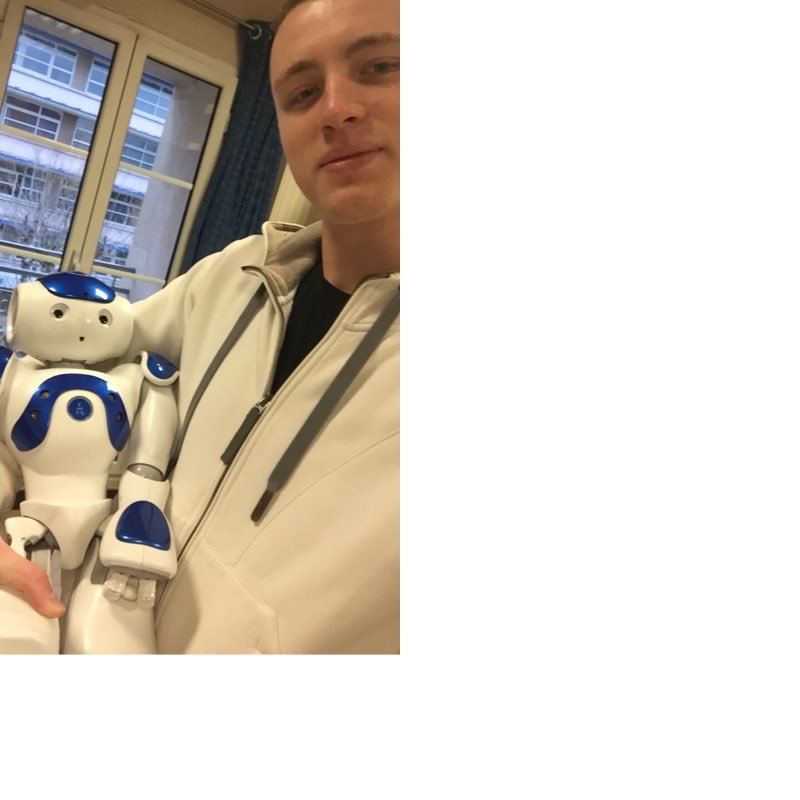 ramirez83330593's profile picture. Bonjour, je suis Yann Ramirez étudiant en BTS SIO option SLAM au lycée Bonaparte de Toulon et voici mon tweeter 😎