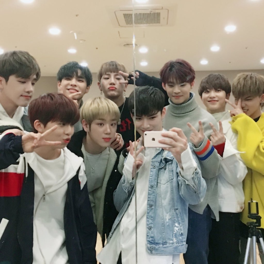 ~ BIGBANG ~ WINNER ~ iKON ~ Arashi ~ JBJ ~ Produce101 S2 ~ WANNA ONE ~ Sechskies ~ MixNine Boys ~ AB6IX ~