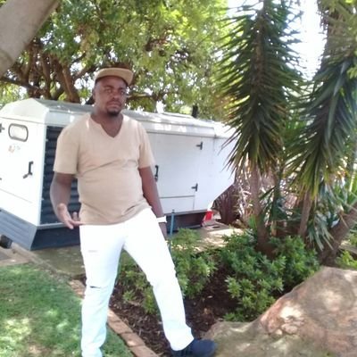 SimonMatome11's profile picture. I'm humble