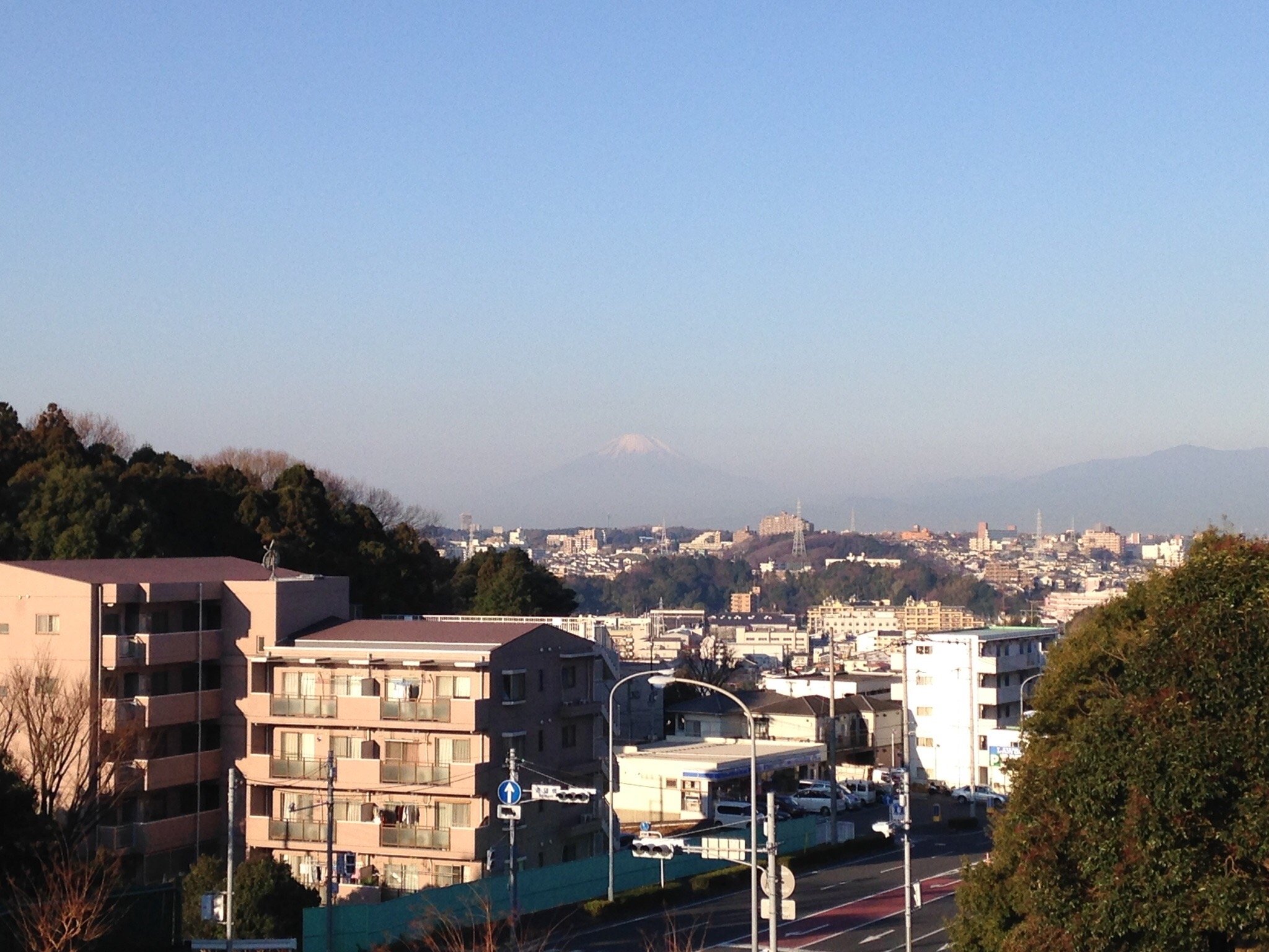 kc5ONi0jZft31dZ's profile picture. モンストやってます！ 上手くないですけど地道に頑張ってます！ 始めたばっかですがよろしくお願いします！ 無言フォローごめんなさい