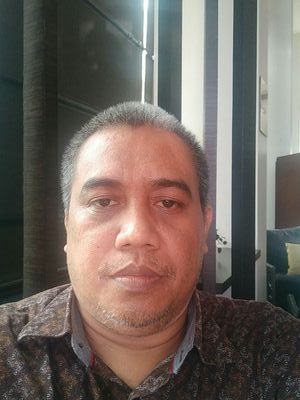 Politik & Pemerintahan