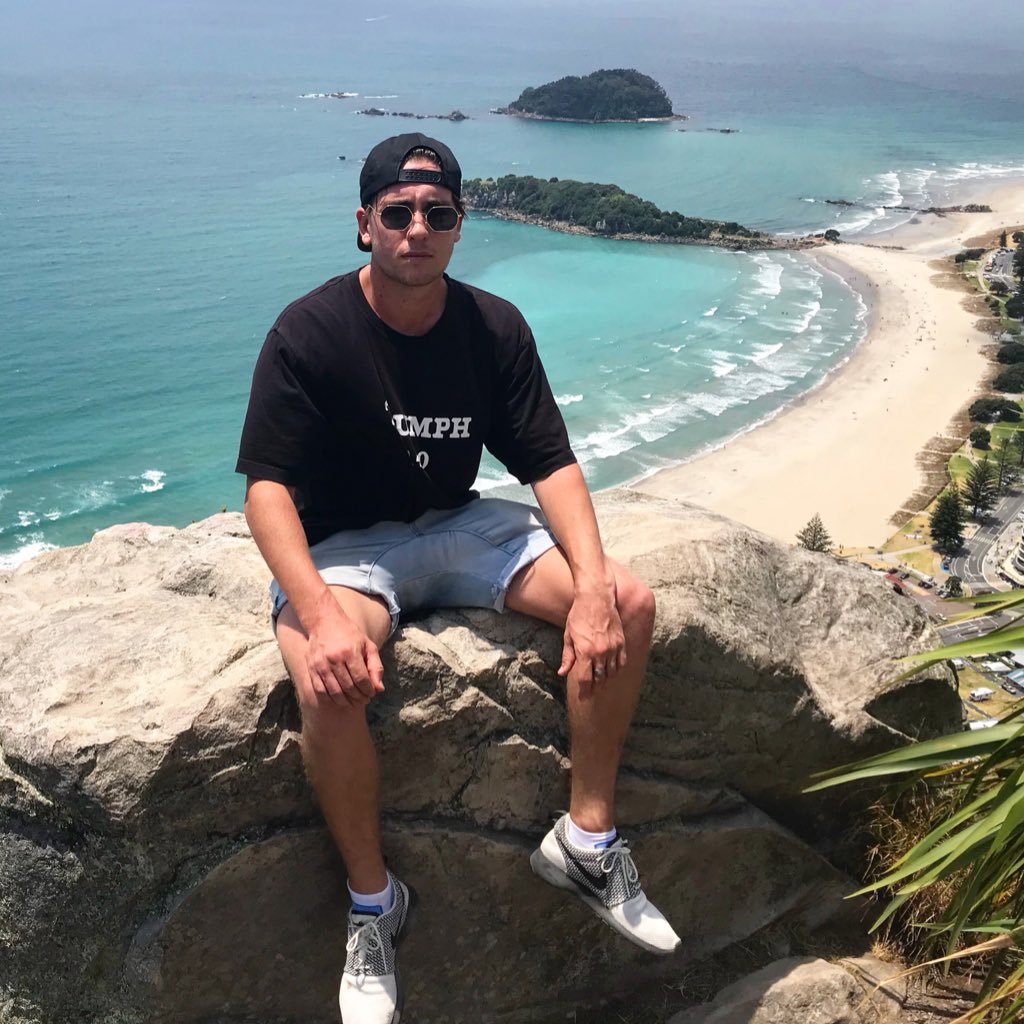 benmichell93's profile picture. 