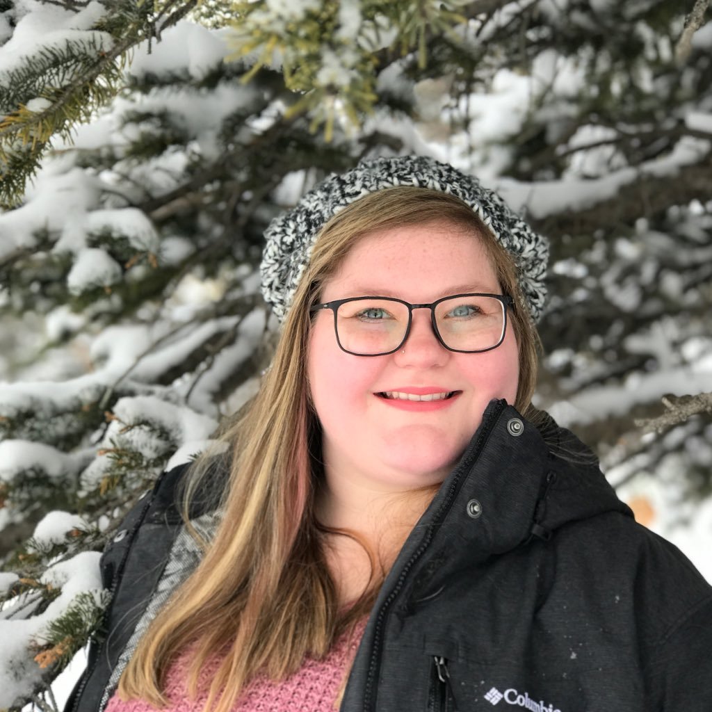 Courtneyhooven's profile picture.