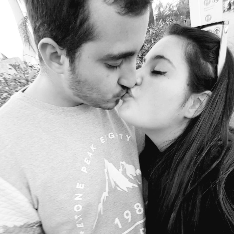 GloriamhMerino's profile picture. 10. *Echándole cojones, con fuerzas, sin limitaciónes* Rompí con mis miedos; esa fue mi elección.