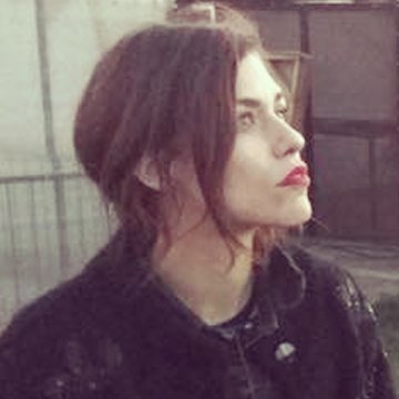 Când sunt cu tine, sunt complect amorțit, dar îmi place, îmi place. ((SWLRP account for Nadia Cardei. Drăculești. Not a real person! FC: Ana Ularu))