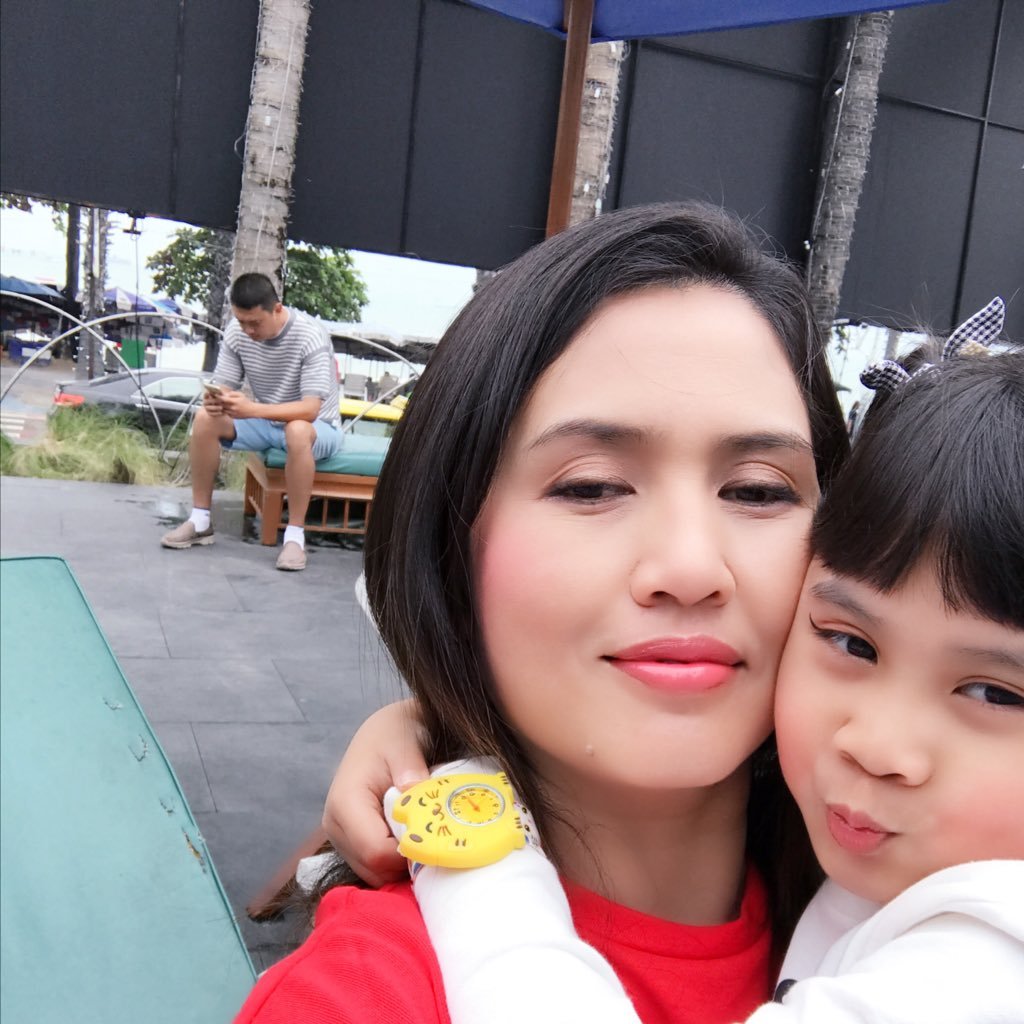 IsSandar's profile picture. 💎 gem