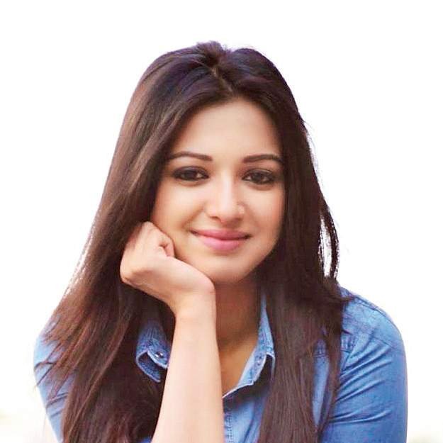 komali3047's profile picture. 