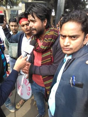 Ravisha59098986's profile picture. 