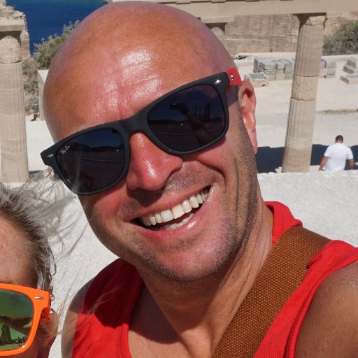 PobParker1's profile picture. Live a life you want to remember! Do what makes you happy with people who make you smile. Love life, be nice, laugh lots #onelife