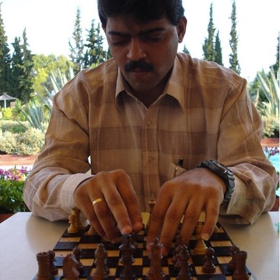 How Visually Impaired Play Chess - International Braille Chess Association  (IBCA)