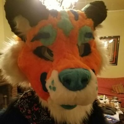 Sea_Flyer's profile picture. literature and animals are my world.