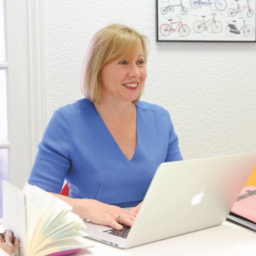 Cumbrian settled in Nottingham ~ world travel as a passion! Love family, friends, work, films, food, books and art. Dabble in marketing to grow great business.