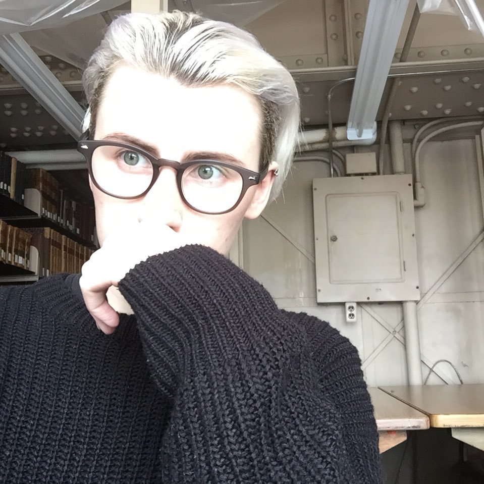 queer archivist/librarian punk - they/them - third culture kid - way too excited about birds - no, i can definitely fix this, just watch - swears, etc, mine