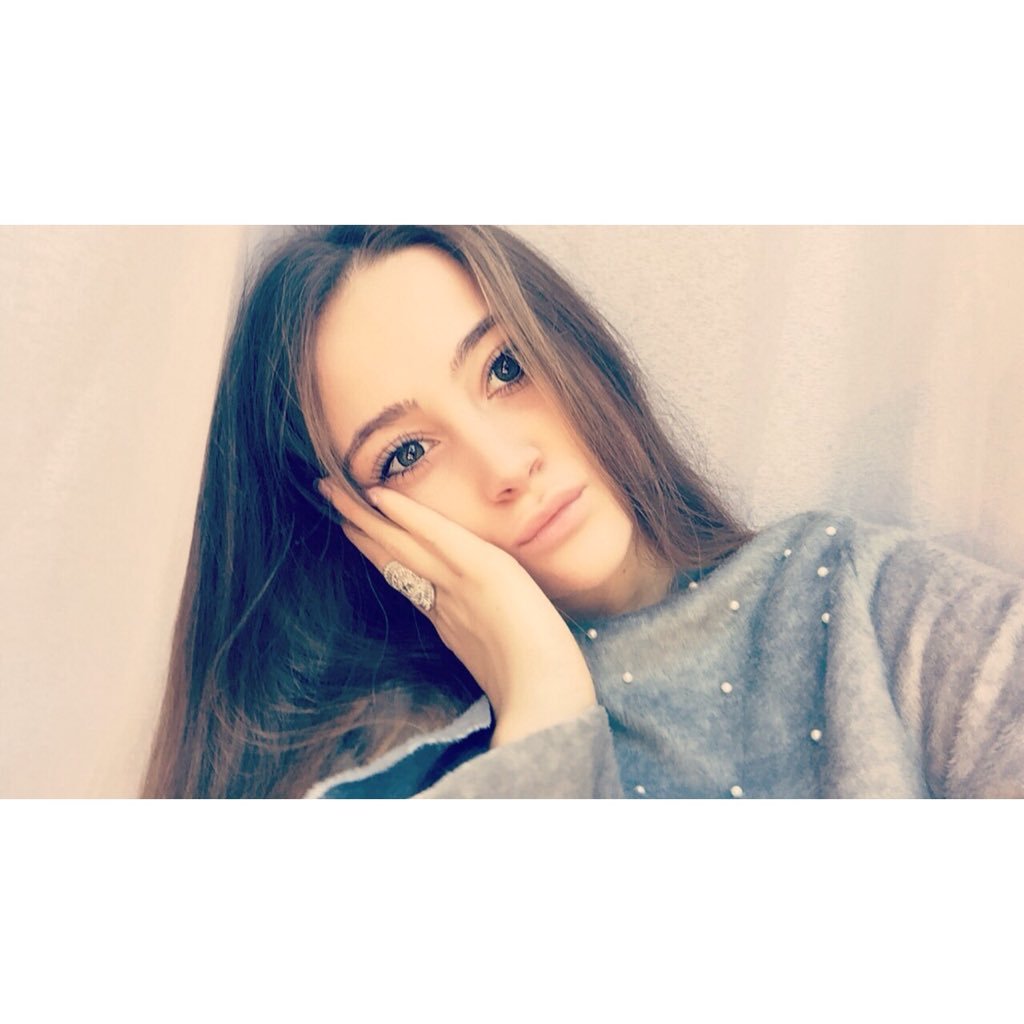 Amandin46361649's profile picture. 🇵🇹🌹