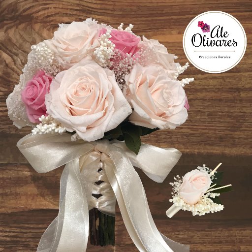 Realizamos hermosos ramos de novia de flores preservadas, de flores naturales y flores artificiales.
Un accesorio que refleja la personalidad de cada novia!