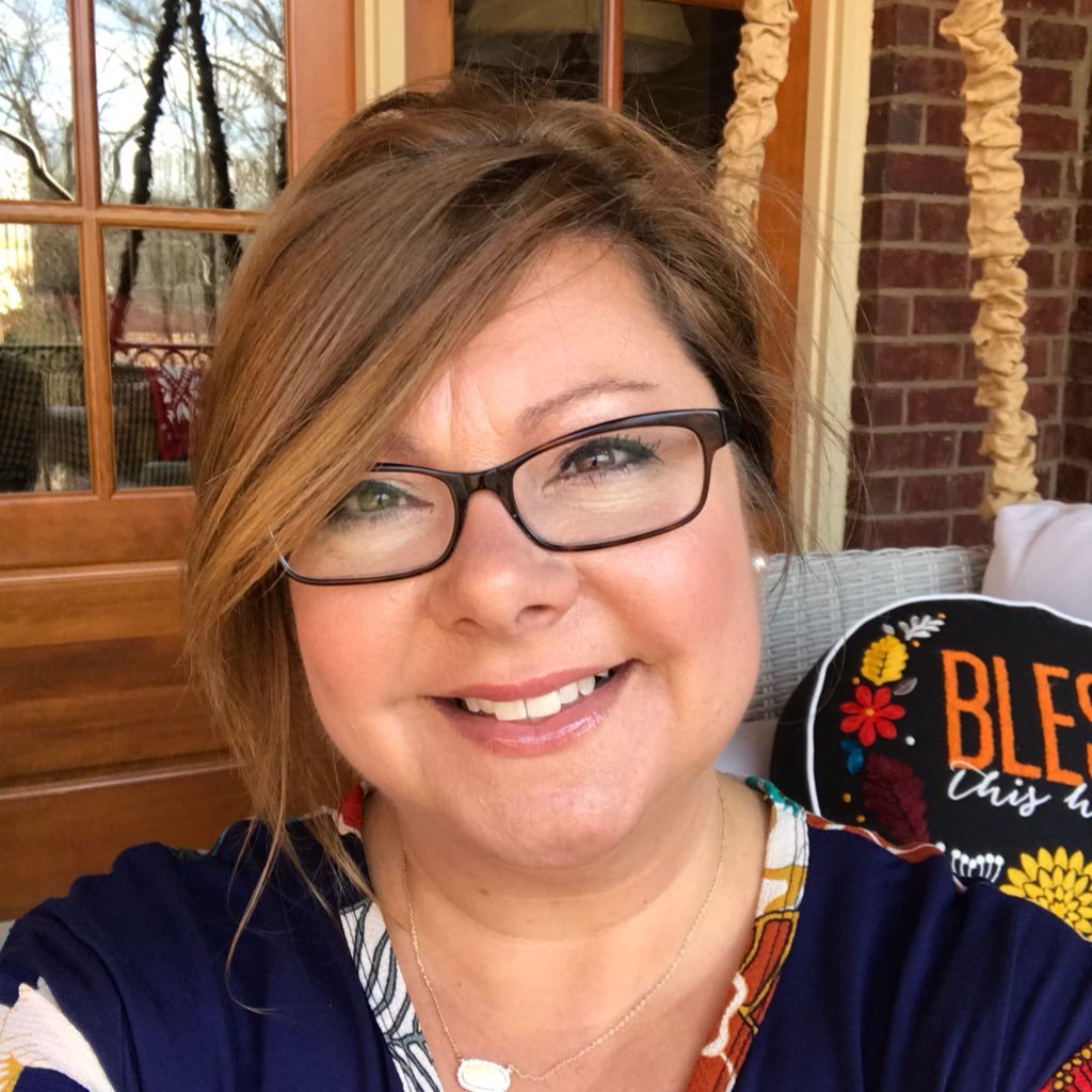 mpyron5674's profile picture. mommy, daughter, aunt, photographer, forever seeking Jesus.