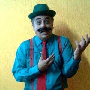 Sou amante da leitura. Aprendiz de poeta. Apreciador de um bom vinho e de whisky velho Amo trocar ideia. Falar sobre a vida com graça Sou um bom ouvinte e amigo