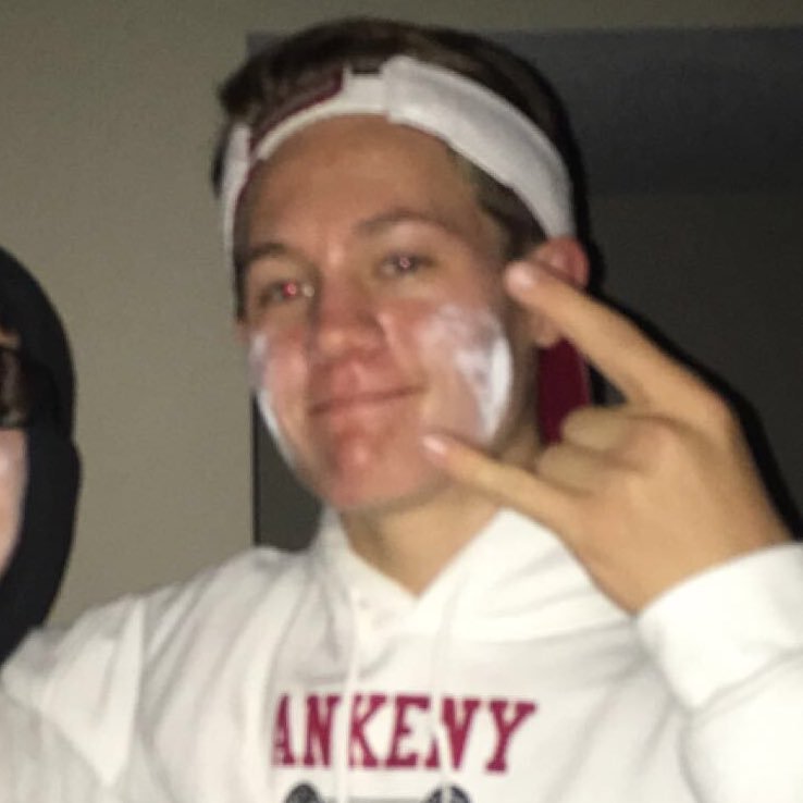 dmorgan3818's profile picture. hung and reckless