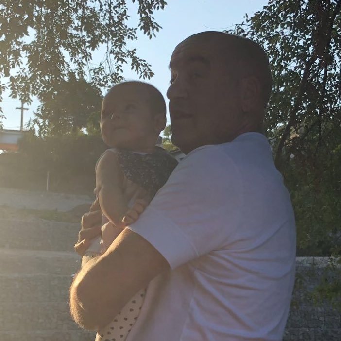Enamorado de mi pequeña hija. Orgulloso de mi familia. 🙏 Empresario fanático del rally.ACLARO MIENTRAS CORRE MARCOS LIGATO SOY FANATICO DEL RALLY