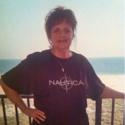 GlendaL63066106's profile picture. 